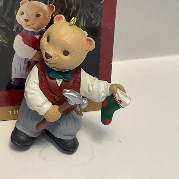 Hallmark Keepsake Ornaments 1993 The Bearingers - Set of 3. - Picture 4 of 4